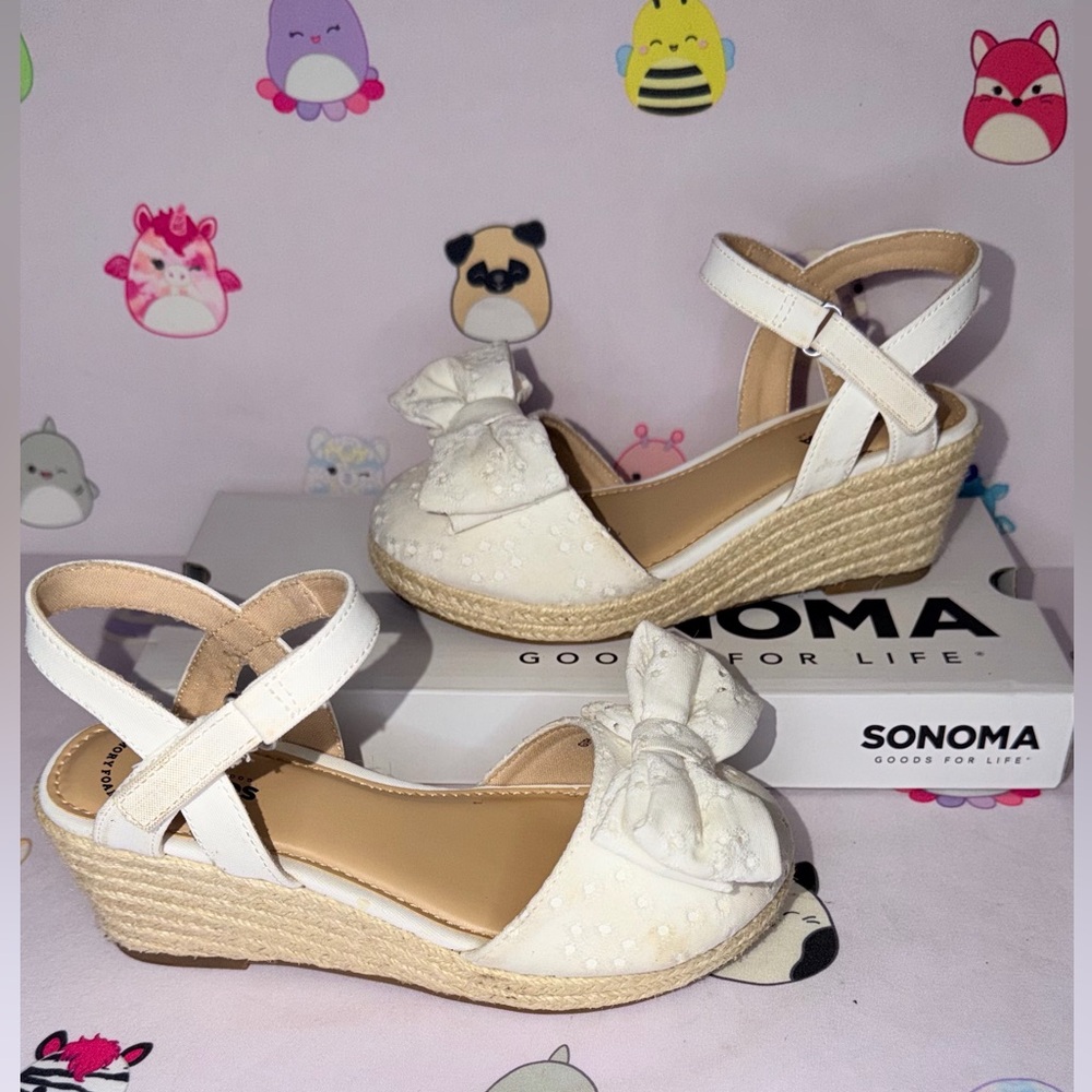 Sonoma Girl’s White Eyelet Bow Wedge Sandals - Size 1